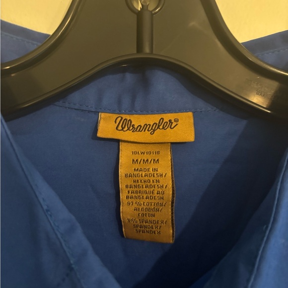 NWT! Royal blue wrangler pearl snap. Size medium - Picture 3 of 4